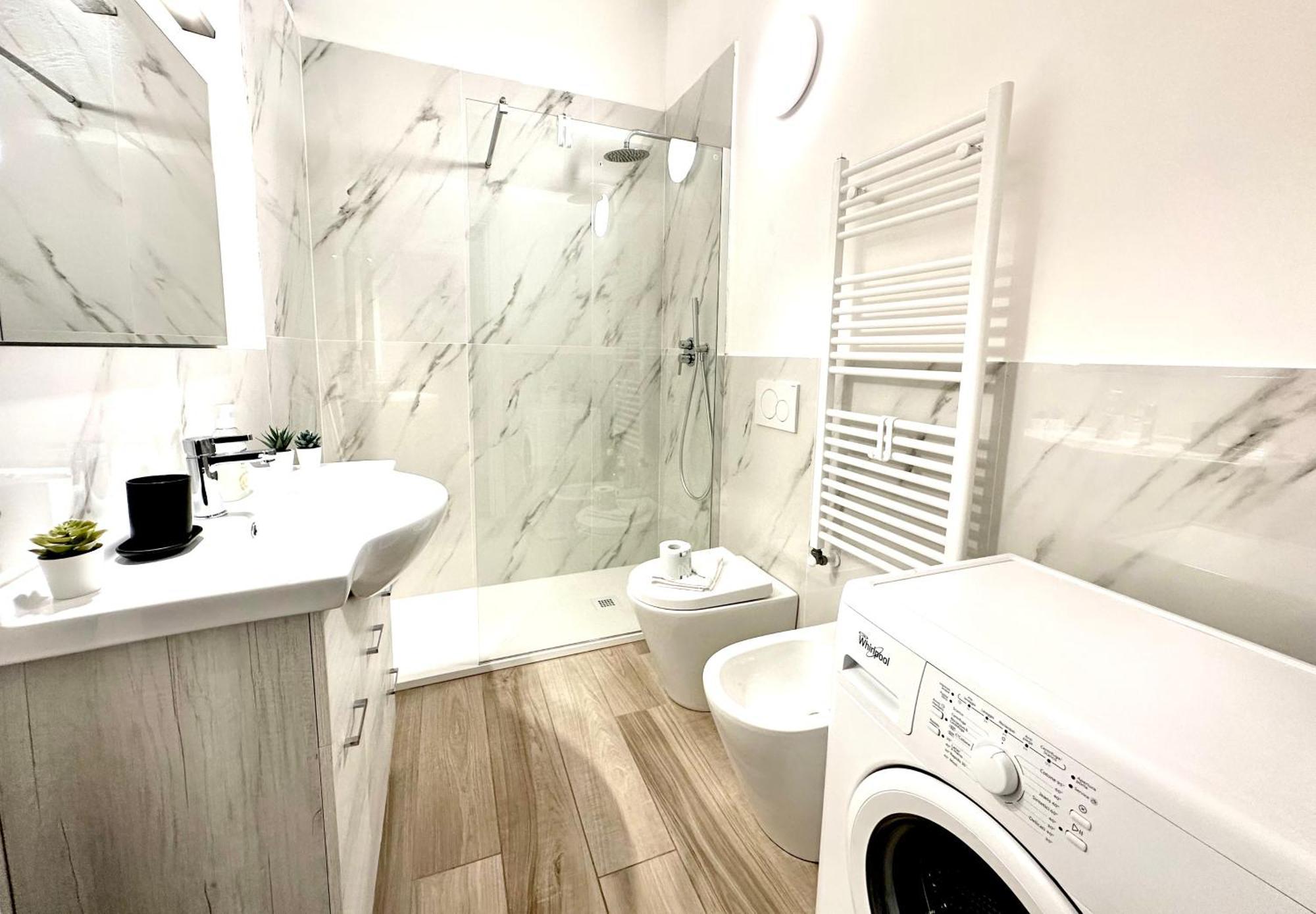 Isola - Garibaldi Lovely Apt. With Netflix And Wifi Milan Luaran gambar