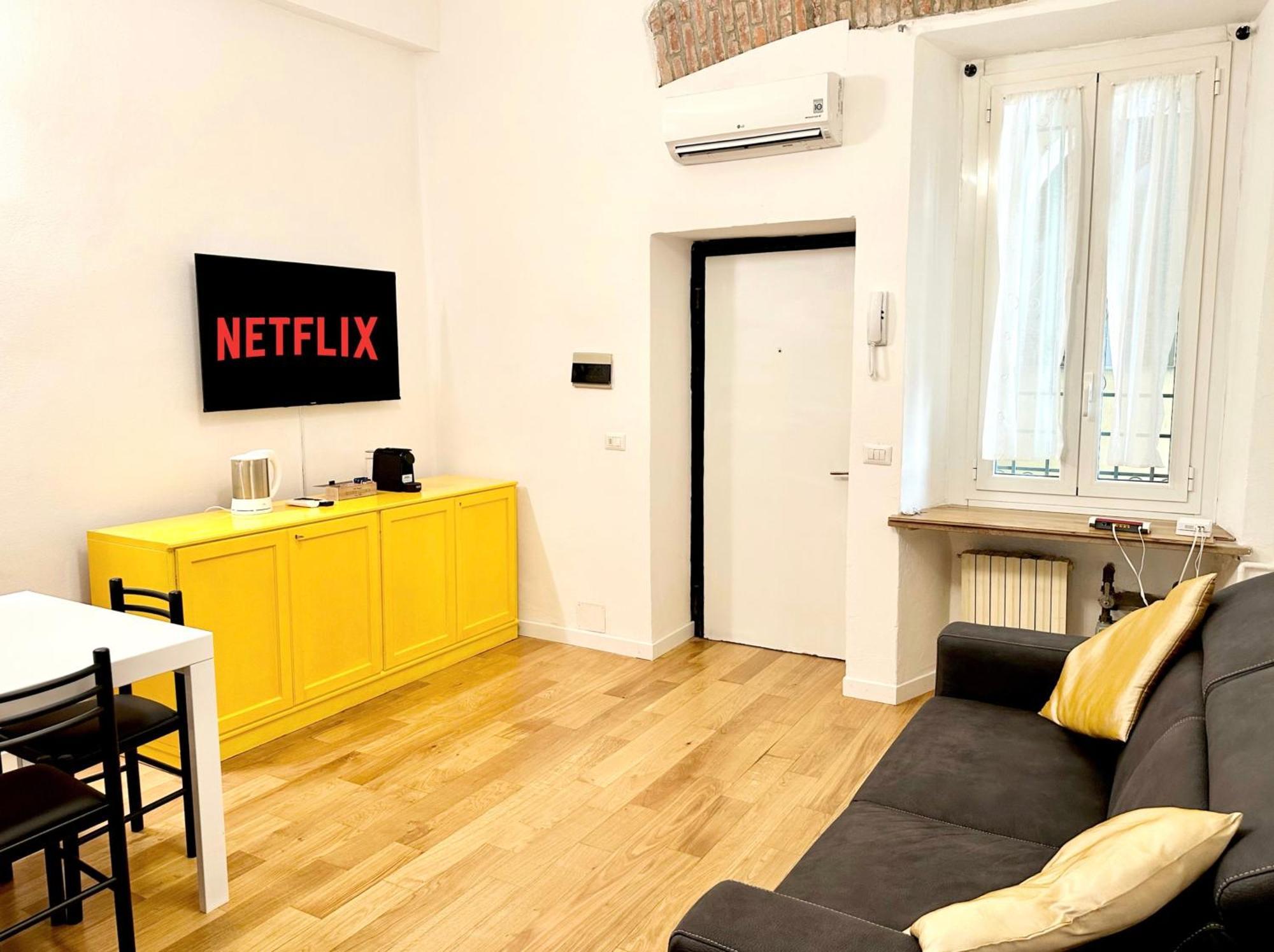 Isola - Garibaldi Lovely Apt. With Netflix And Wifi Milan Luaran gambar
